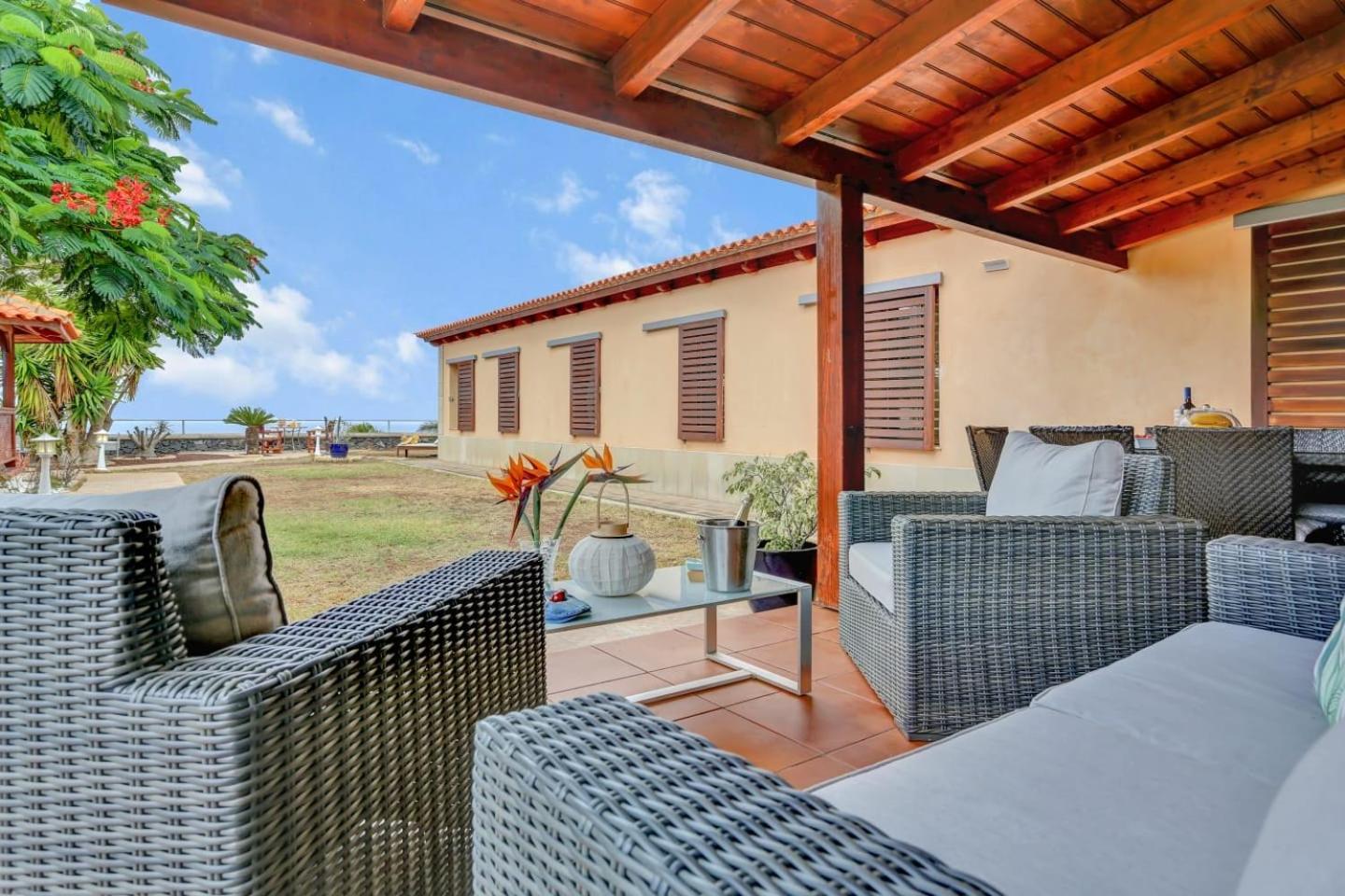 Villa Charly Puerto de la Madera Екстериор снимка